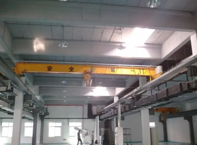 廣州海珠起重機、電動單梁天車、行吊、吊機廠家銷售安裝維修